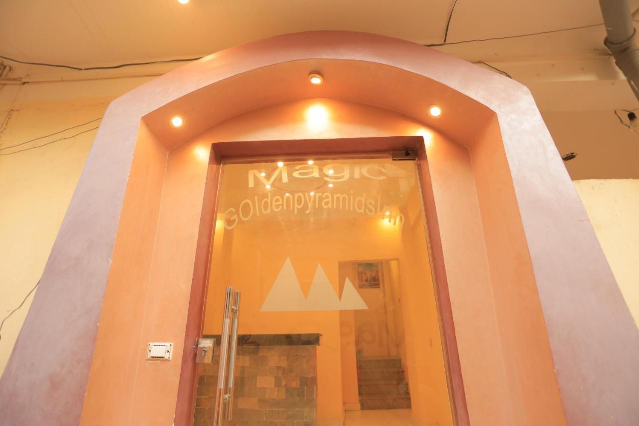 Three Golden Pyramids Bed and Breakfast Kairo Exteriör bild